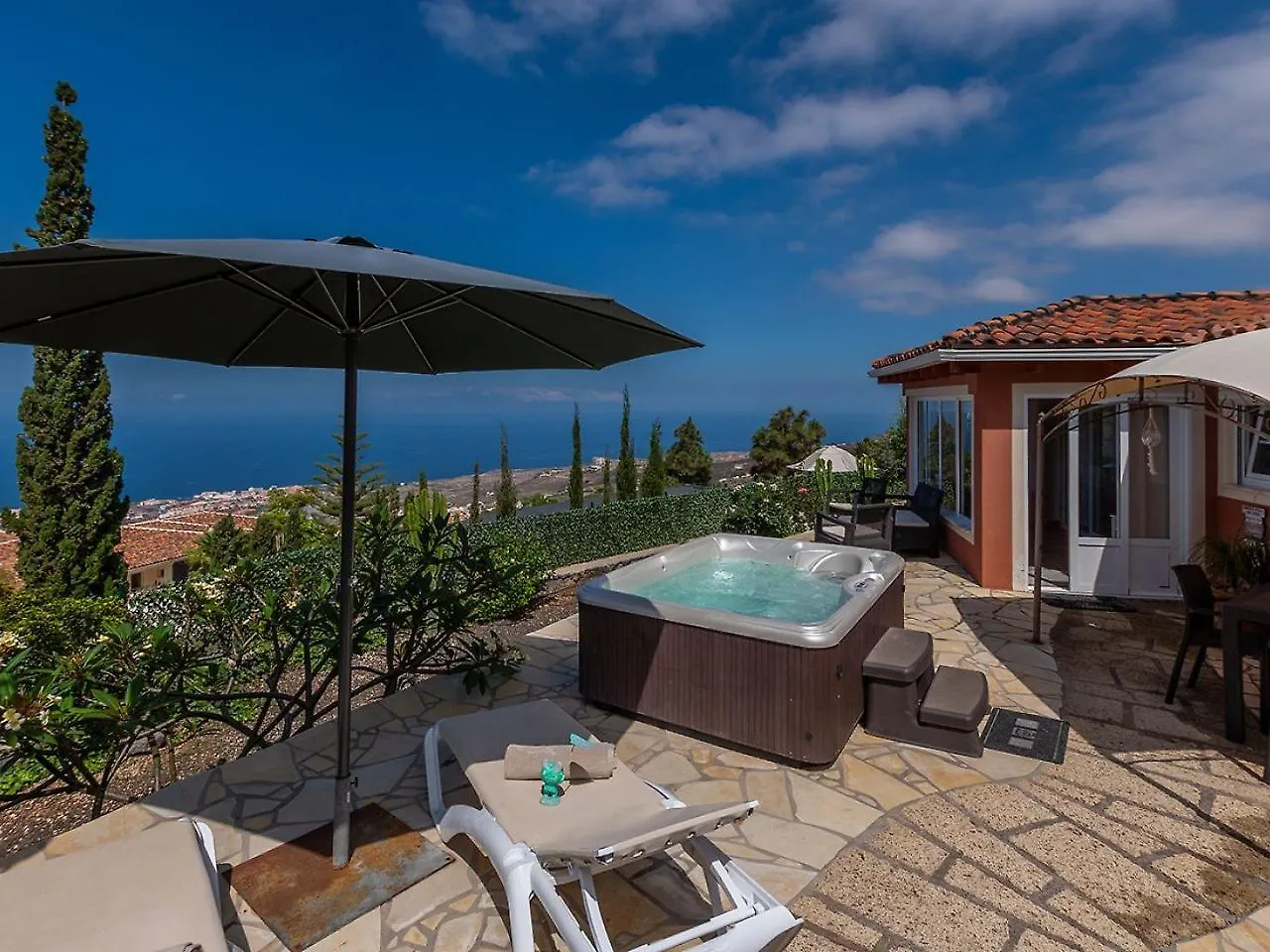 Villa Hibisco, Jacuzzi Y Vistas Al Atlantico Costa Adeje  Spanien