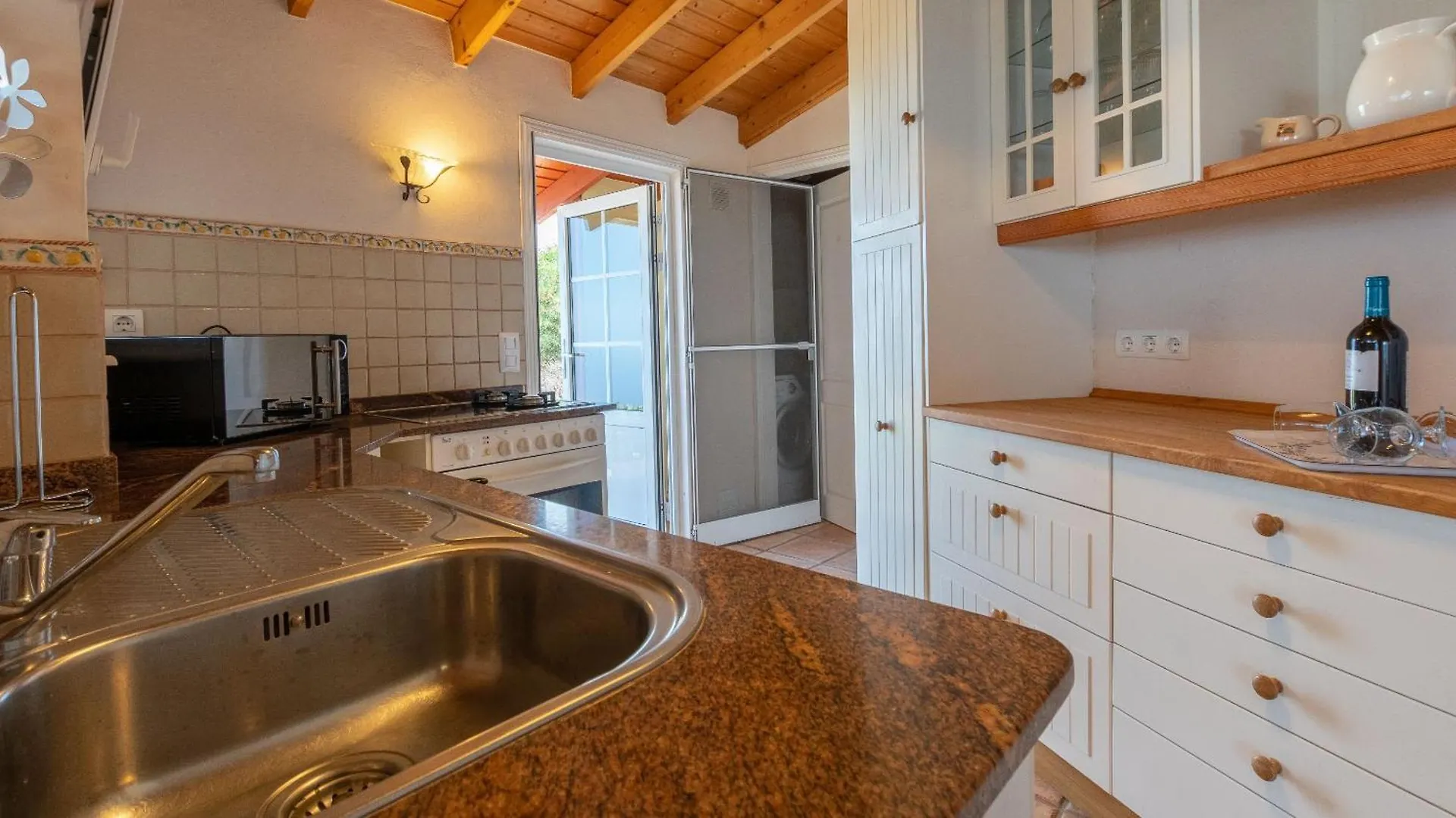 Villa Hibisco, Jacuzzi Y Vistas Al Atlantico أذيخي