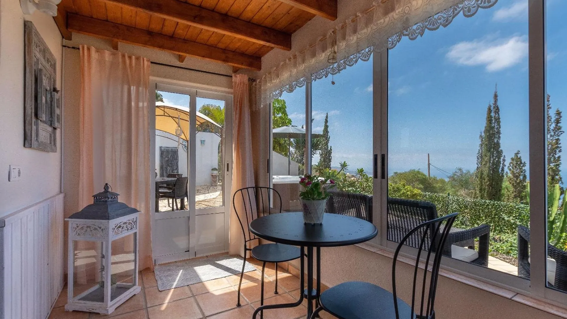 Villa Hibisco, Jacuzzi Y Vistas Al Atlantico أذيخي